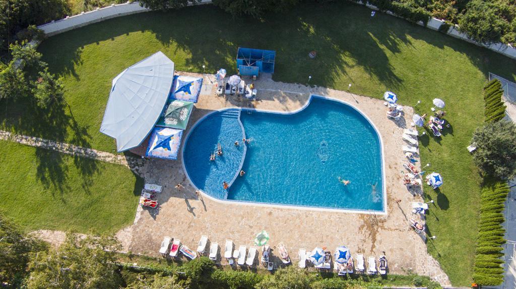 Strandzha Hotel - Free Parking Golden Sands Exterior photo